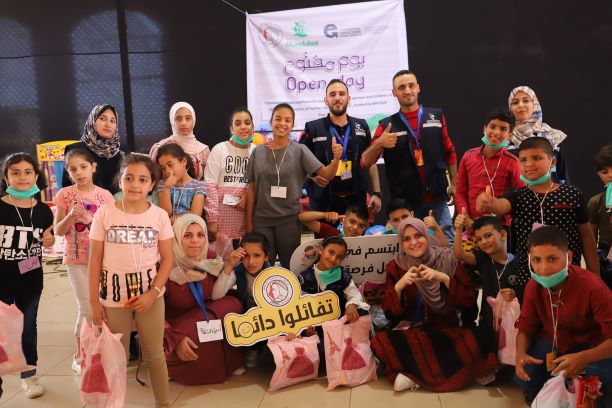 اتحاد لجان المرأة الفلسطينية ينفذ يوما ترفيهيا لأطفال غرب غزة.