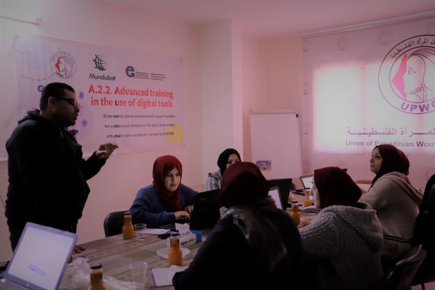 اتحاد لجان المرأة الفلسطينية ينفذ تدريبا حول الأمان الرقمي..