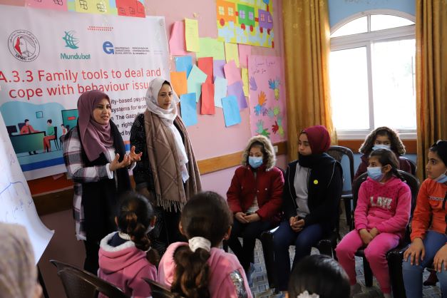 اتحاد لجان المرأة الفلسطينية ينفذ سلسلة من الورش التوعوية حول المشاكل السلوكية.