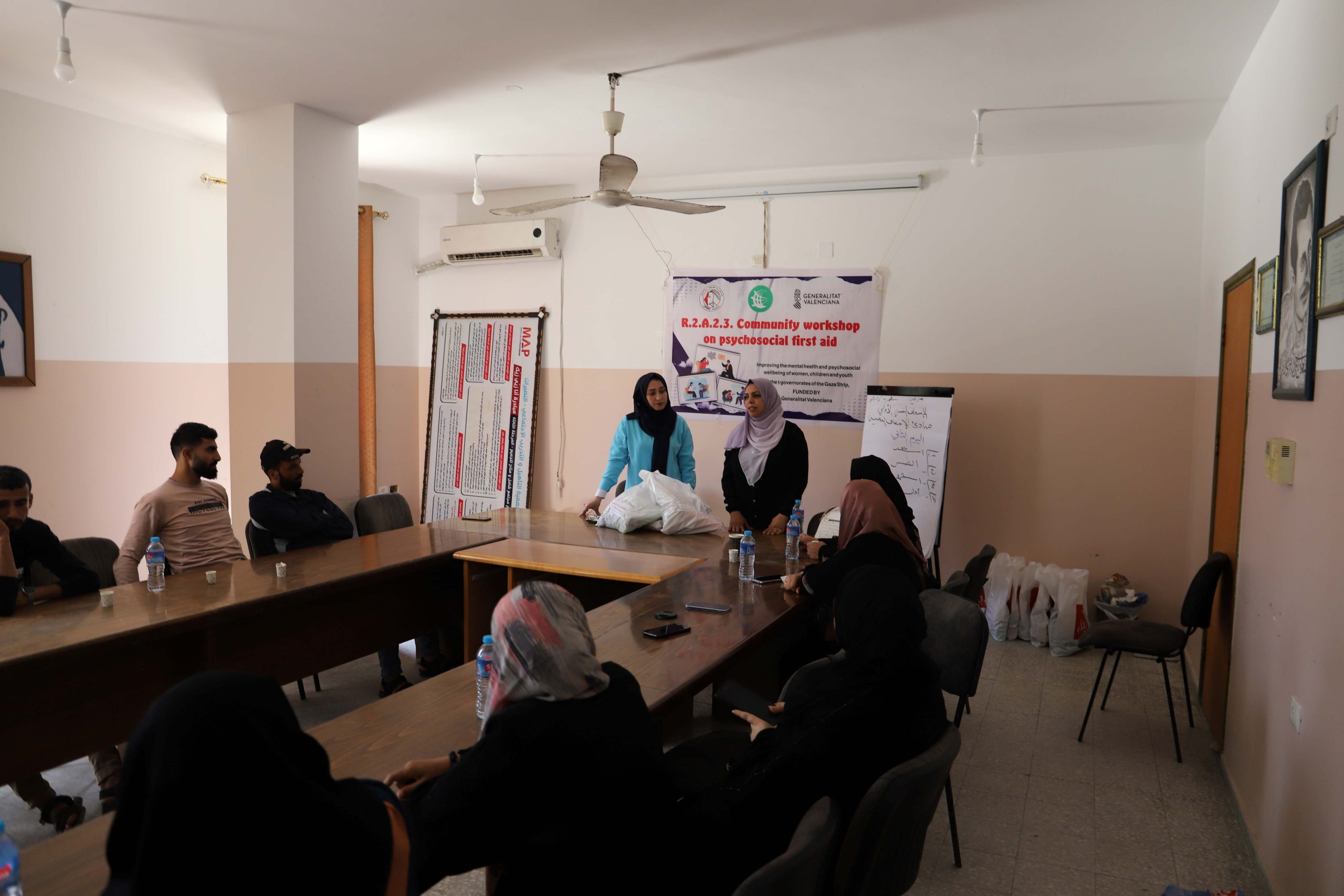 اتحاد لجان المرأة الفلسطينية ينفذ تدريبا حول الإسعاف النفسي الأولى