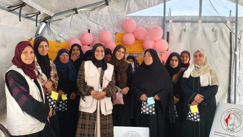 جمعية لجان المرأة الفلسطينية ينفذ ورشة عمل توعوية بمناسبة الثامن من أذار في محافظة الوسطى.