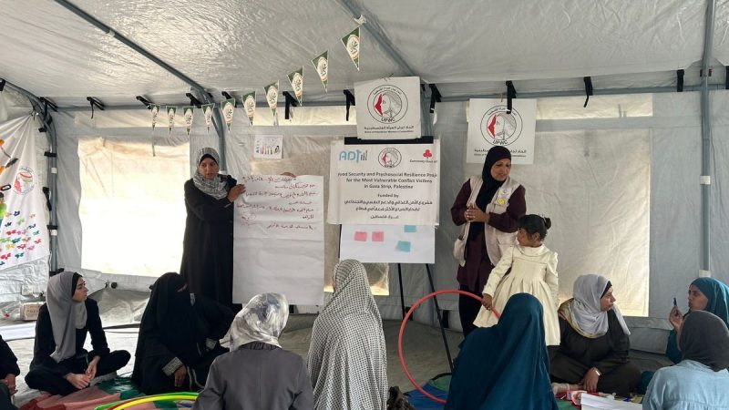 جمعية لجان المرأة الفلسطينية مستمر في تنفيذ ورش الاسعاف النفسي الاولى