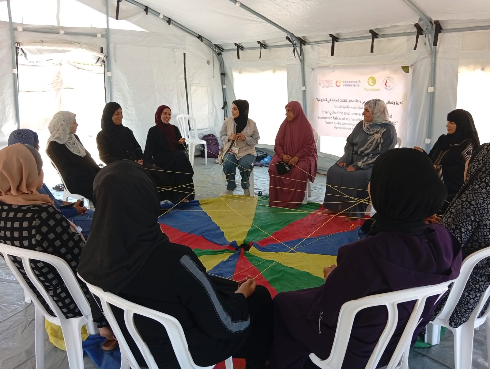 جمعية لجان المرأة الفلسطينية تواصل تقديم خدمات الدعم النفسي والاجتماعي.